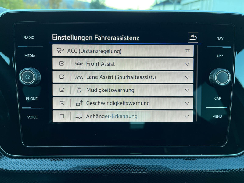 Volkswagen - T-Cross