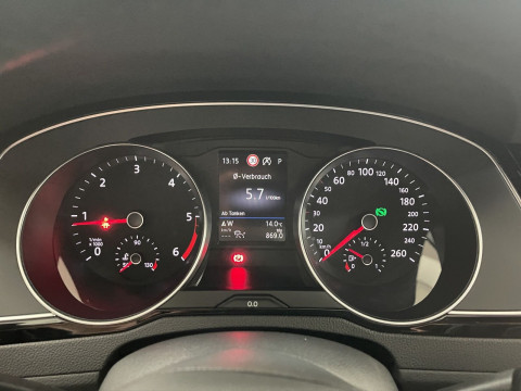 Volkswagen - Passat Variant