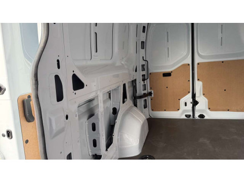 Ansicht 16 - Gebrauchtwagen Fahrzeug, Modell Interstar der Marke Nissan von Verkäufer Auto-Wallisch