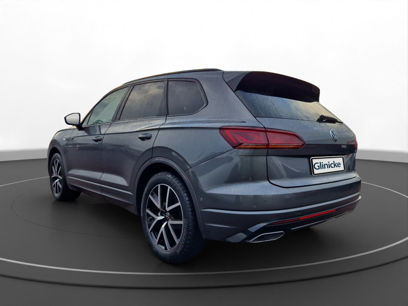 Volkswagen - Touareg