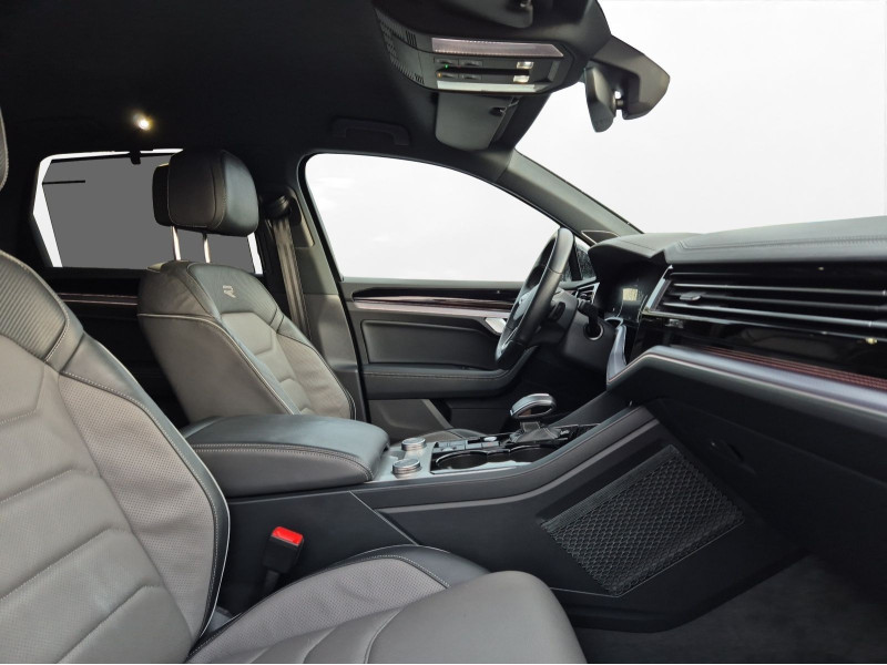 Volkswagen - Touareg