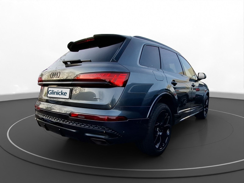 Audi - Q7