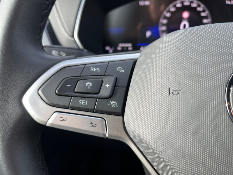 Volkswagen - T-Cross