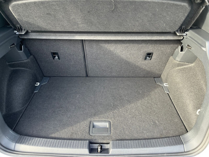 Volkswagen - T-Cross