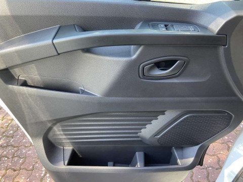 Ansicht 5 - Neuwagen Fahrzeug, Modell Primastar der Marke Nissan von Verkäufer Auto Emotion GmbH & Co. KG