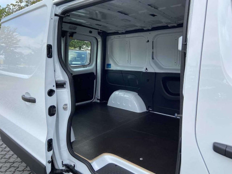 Ansicht 14 - Neuwagen Fahrzeug, Modell Primastar der Marke Nissan von Verkäufer Auto Emotion GmbH & Co. KG