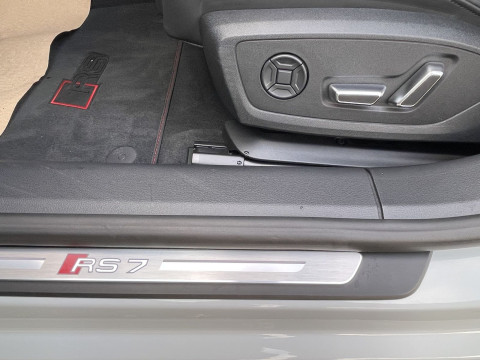 Audi - RS 7 Sportback