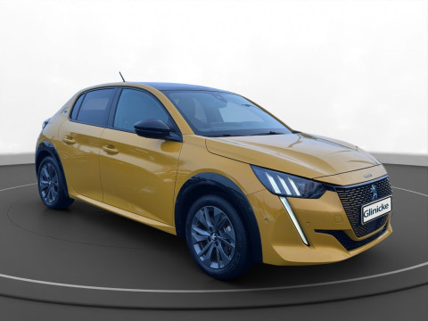 Peugeot 208 - 208 GT Elektro 93,8% Kamera LED OB-Charger Sitzheizung Panodach