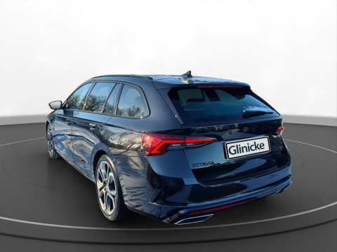 &Scaron;koda - Octavia