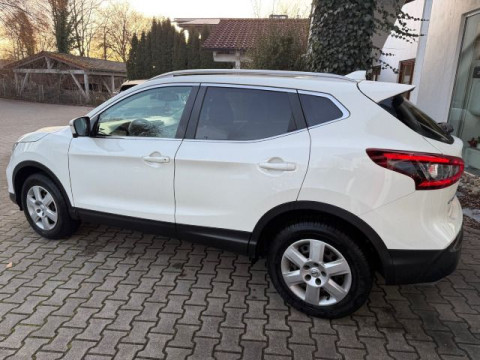 Ansicht 6 - Gebrauchtwagen Fahrzeug, Modell Qashqai der Marke Nissan von Verkäufer Autohaus Bader GmbH