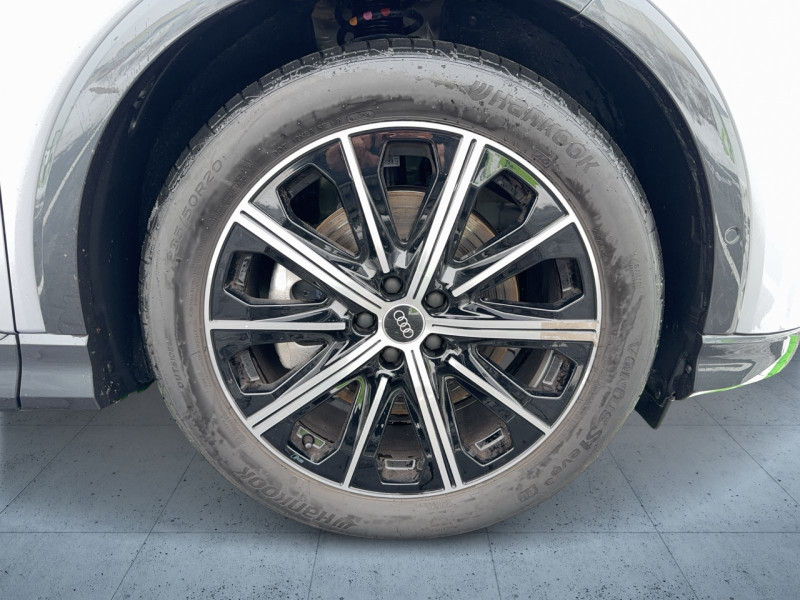 Audi - Q4 e-tron