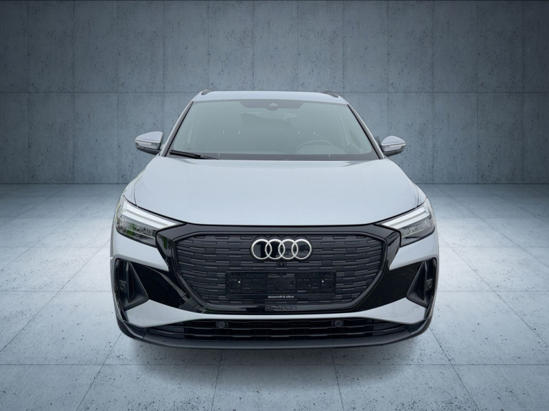 Audi - Q4 e-tron