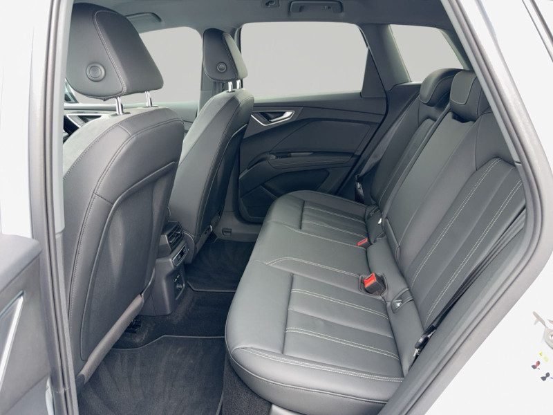 Audi - Q4 e-tron
