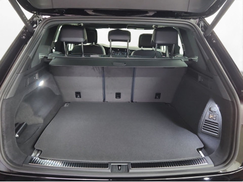 Volkswagen - Touareg