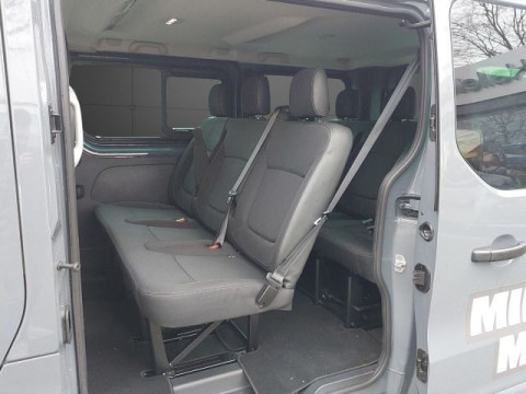 Ansicht 8 - Gebrauchtwagen Fahrzeug, Modell Primastar der Marke Nissan von Verkäufer Autohaus Hallekamp GmbH & Co. KG