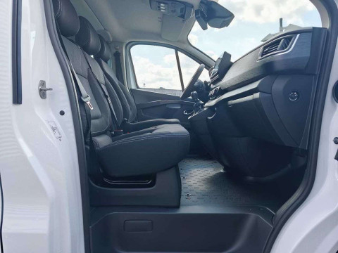 Ansicht 12 - Gebrauchtwagen Fahrzeug, Modell Primastar der Marke Nissan von Verkäufer Auto Emotion GmbH & Co. KG