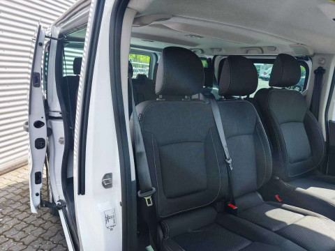 Ansicht 13 - Gebrauchtwagen Fahrzeug, Modell Primastar der Marke Nissan von Verkäufer Auto Emotion GmbH & Co. KG