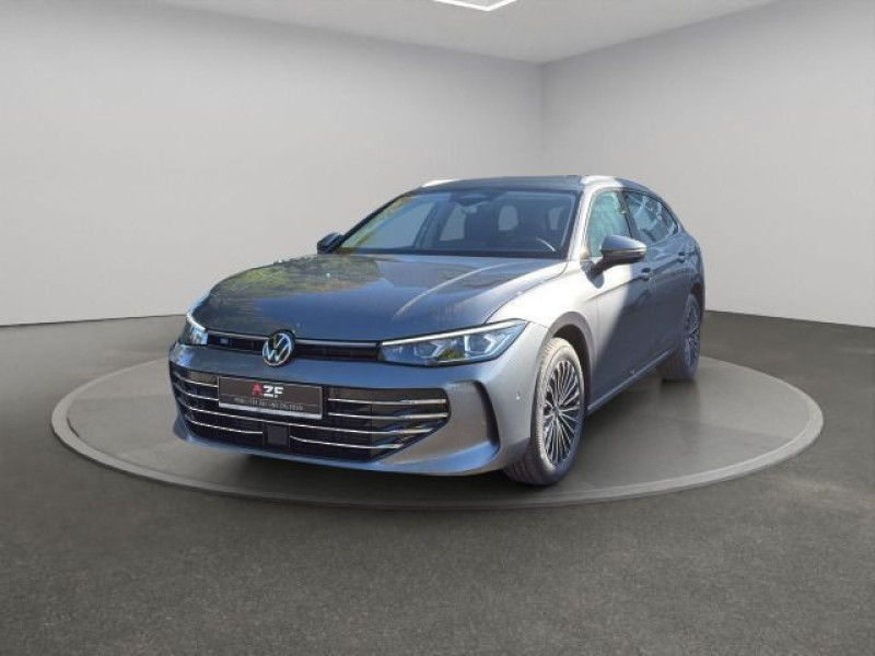 Volkswagen Passat Variant Elegance 2.0 TDI DSG HUD+NAVI+AHK