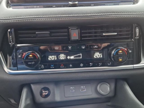 Ansicht 12 - Gebrauchtwagen Fahrzeug, Modell X-Trail der Marke Nissan von Verkäufer B.Humborg Kfz. GmbH & Co. KG