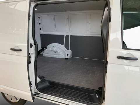 Volkswagen T6.1 Transporter - T6.1 Kasten 2.0 TDI AHK SHZ H.Fl&uuml;gelt&uuml;ren Kamera PDC