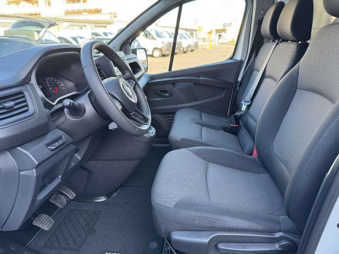 Ansicht 10 - Gebrauchtwagen Fahrzeug, Modell Primastar der Marke Nissan von Verkäufer Auto Emotion GmbH & Co. KG