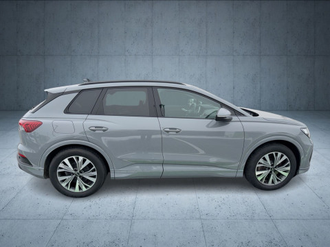 Audi - Q4 e-tron