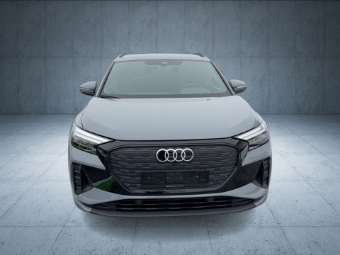Audi - Q4 e-tron