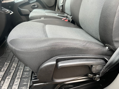 Ansicht 7 - Gebrauchtwagen Fahrzeug, Modell Interstar der Marke Nissan von Verkäufer C. Thomsen GmbH