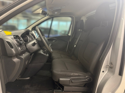 Ansicht 9 - Gebrauchtwagen Fahrzeug, Modell NV300 der Marke Nissan von Verkäufer Autohaus Rabus e.K.