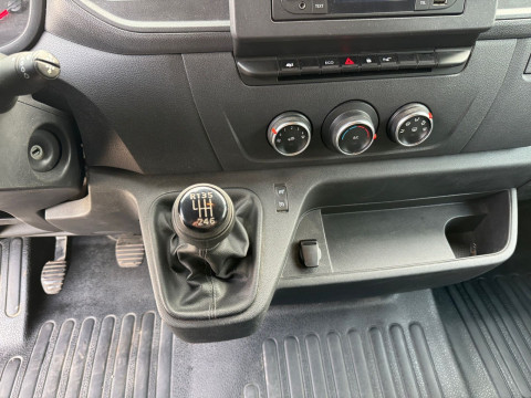 Ansicht 13 - Gebrauchtwagen Fahrzeug, Modell NV400 der Marke Nissan von Verkäufer Autohaus Junghans & Kunz GmbH