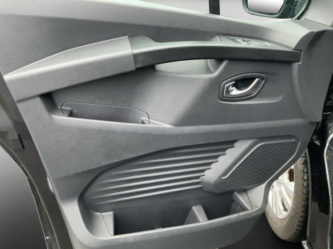 Ansicht 14 - Gebrauchtwagen Fahrzeug, Modell Primastar der Marke Nissan von Verkäufer CAR Avenue Autohaus GmbH