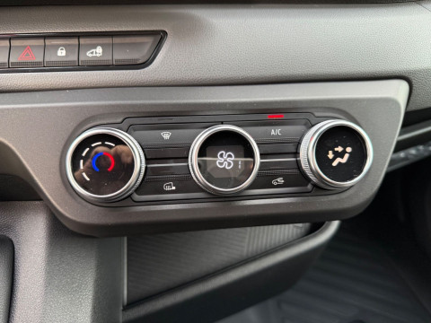 Ansicht 12 - Gebrauchtwagen Fahrzeug, Modell Interstar der Marke Nissan von Verkäufer Autohaus Harnisch & Schmid