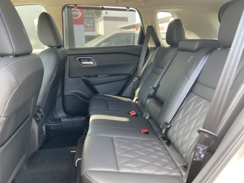 Ansicht 6 - Gebrauchtwagen Fahrzeug, Modell X-Trail der Marke Nissan von Verkäufer Autohaus Schäfer GmbH