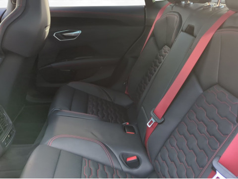 Audi - e-tron GT quattro