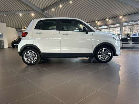 Leapmotor T03 - T03 NAVI/LED/180*KAMERA/DAB/KLIMA