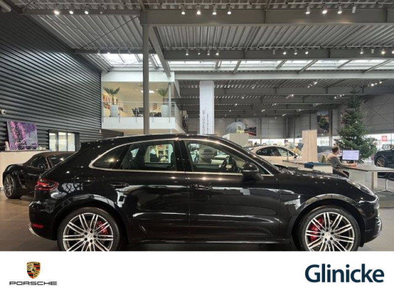 Porsche - Macan