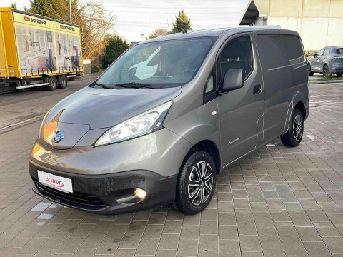 e-NV200
