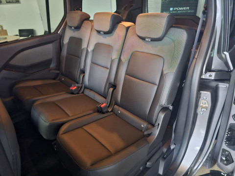 Ansicht 11 - Neuwagen Fahrzeug, Modell Townstar der Marke Nissan von Verkäufer Autohaus Schneider GmbH