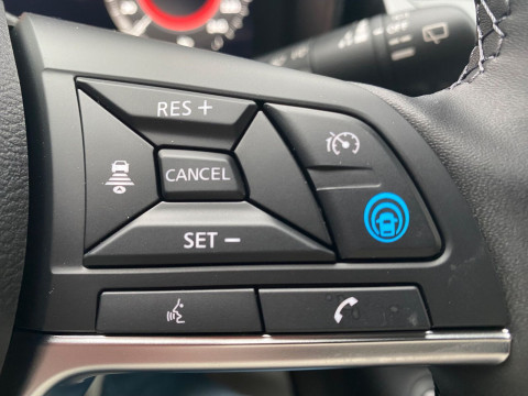 Ansicht 12 - Gebrauchtwagen Fahrzeug, Modell Juke der Marke Nissan von Verkäufer Auto-Pfister Inh. M. Pfister