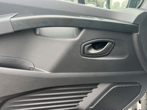 Ansicht 21 - Gebrauchtwagen Fahrzeug, Modell Primastar der Marke Nissan von Verkäufer C. Thomsen GmbH