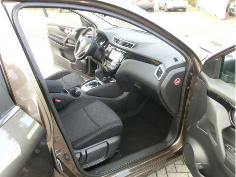 Ansicht 17 - Gebrauchtwagen Fahrzeug, Modell Qashqai der Marke Nissan von Verkäufer Auto Liebmann GmbH & Co.KG