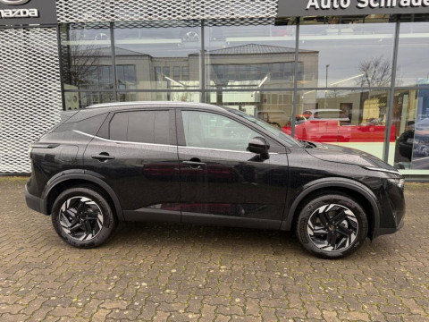 Ansicht 5 - Neuwagen Fahrzeug, Modell Qashqai der Marke Nissan von Verkäufer Auto Schrader GmbH