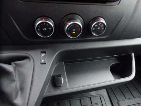 Ansicht 6 - Gebrauchtwagen Fahrzeug, Modell NV400 der Marke Nissan von Verkäufer Autohaus J. Dammann GmbH