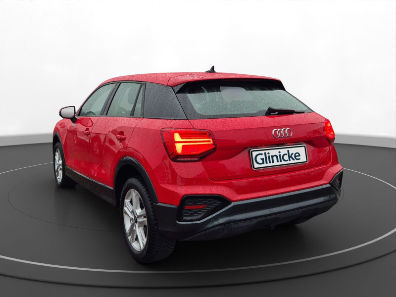 Audi - Q2