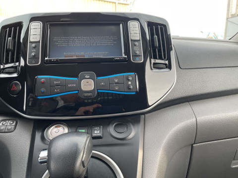 Ansicht 4 - Gebrauchtwagen Fahrzeug, Modell e-NV200 der Marke Nissan von Verkäufer Autohaus MKM Huber GmbH / Gebrauchtwagenpark