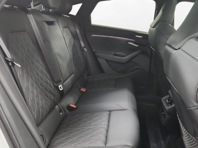 Audi - Q6 Sportback e-tron