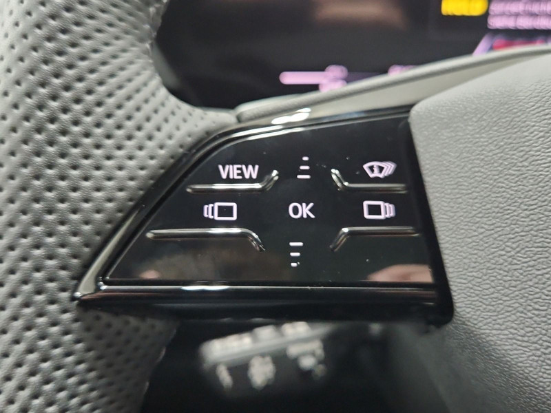 Audi - Q6 Sportback e-tron