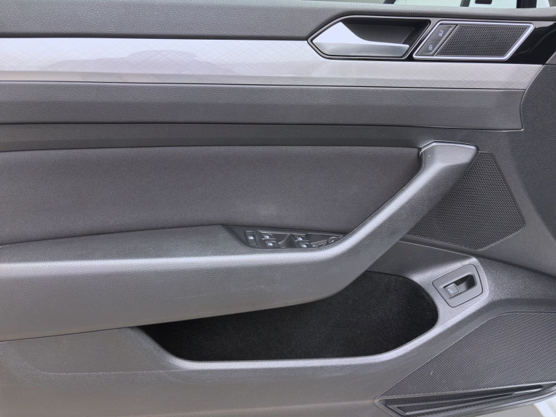 Bild 9: Volkswagen Passat Variant 2.0 TDI DSG BUSINESS AHK KAMERA PDC NAVI