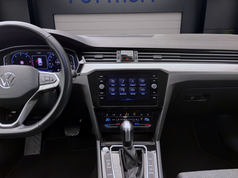 Bild 13: Volkswagen Passat Variant 2.0 TDI DSG BUSINESS AHK KAMERA PDC NAVI