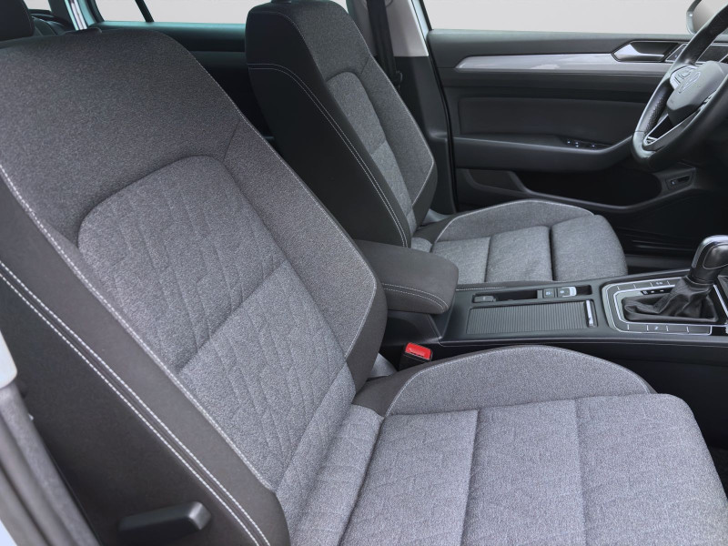 Bild 15: Volkswagen Passat Variant 2.0 TDI DSG BUSINESS AHK KAMERA PDC NAVI